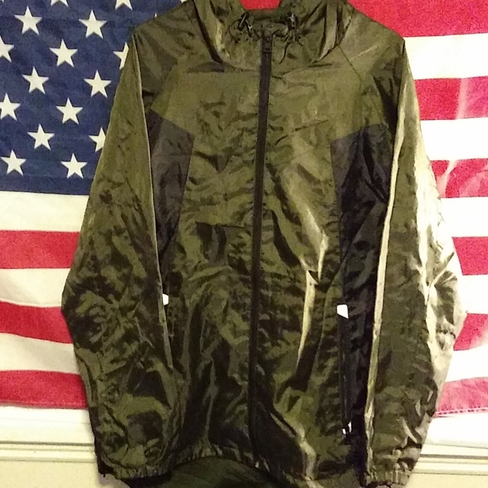 ONE POINT ONE DARK GREEN WINDBREAKER JACKET XL